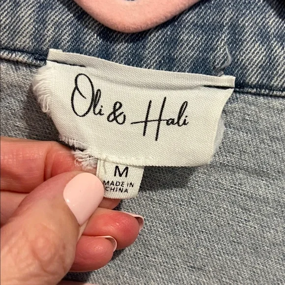 Oli & Hali NWT Blue/White Jean Jacket w oversized snap buttons and plaid sleeves - Picture 15 of 16